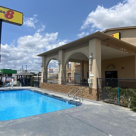 Super 8 By Wyndham Decatur Texas Hotel Buitenkant foto